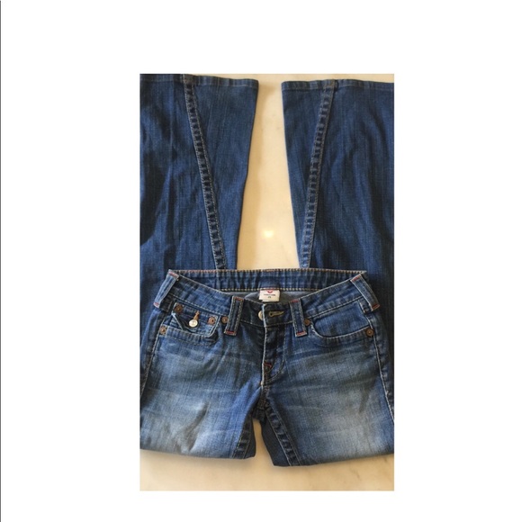 TrueReligion joey flare low Rise Women’s blue jean - Picture 5 of 8